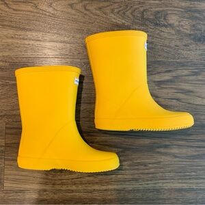 Hunter Kids Rain Boots Yellow Size 11 UK (US 12 Little Kid)